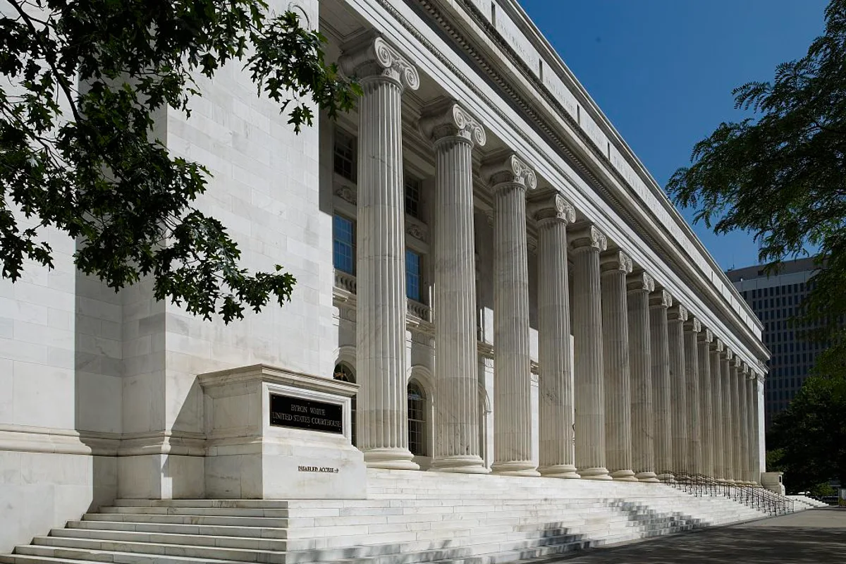 Front exterior of the Byron R. White United States Courthouse in Denver, Colorado